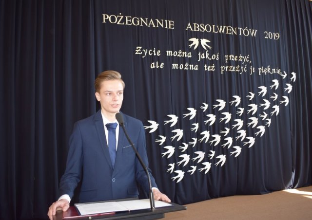 POŻEGNANIE ABSOLWENTÓW 2019